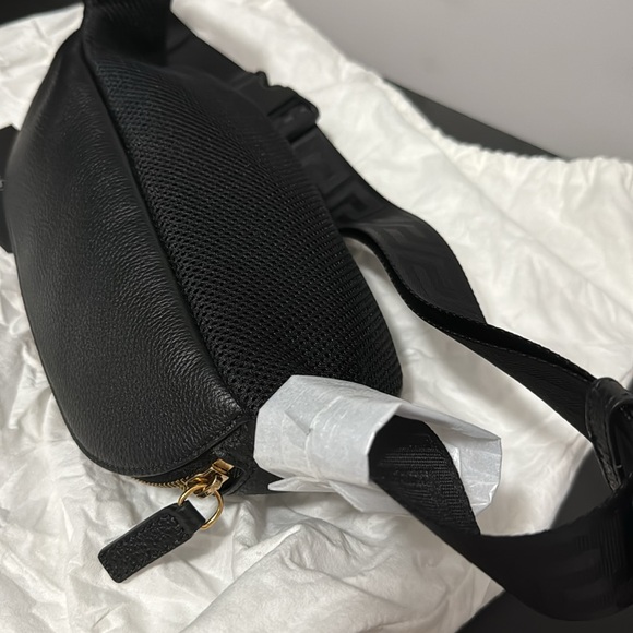 VERSACE - New never used
Medusa Belt Bag - Picture 4 of 4